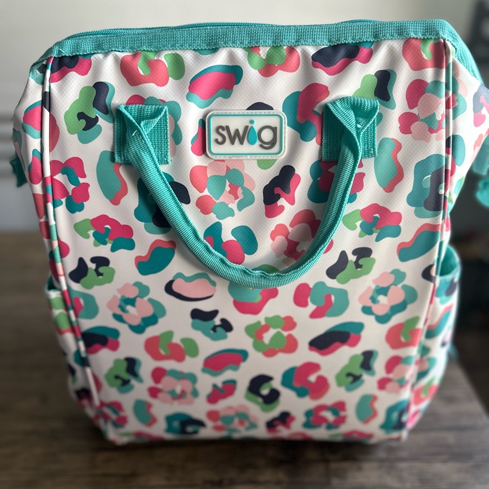 Swig Cooler